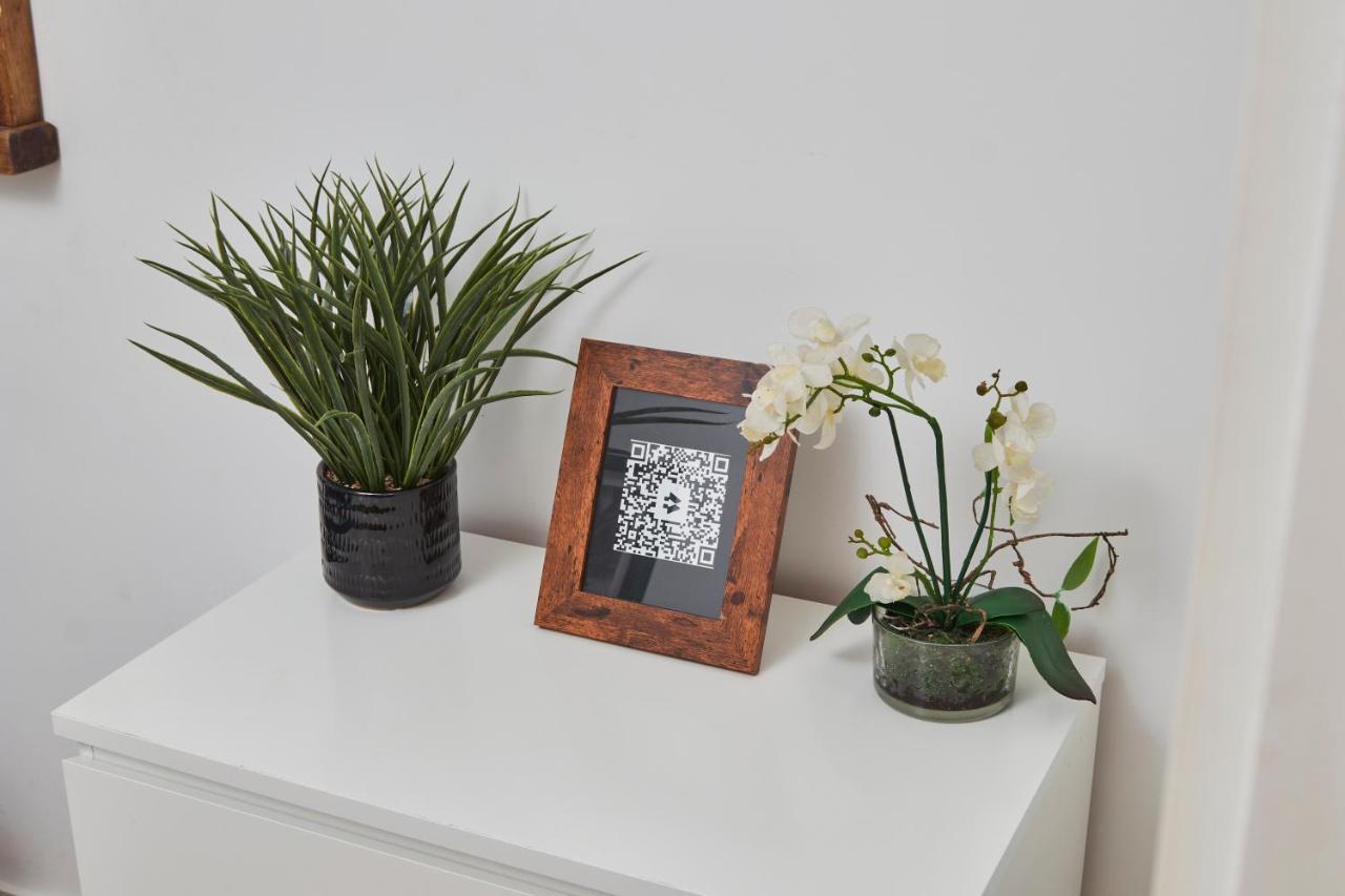 Beautiful Apartment Near Piccadilly Train Station Manchester Bagian luar foto